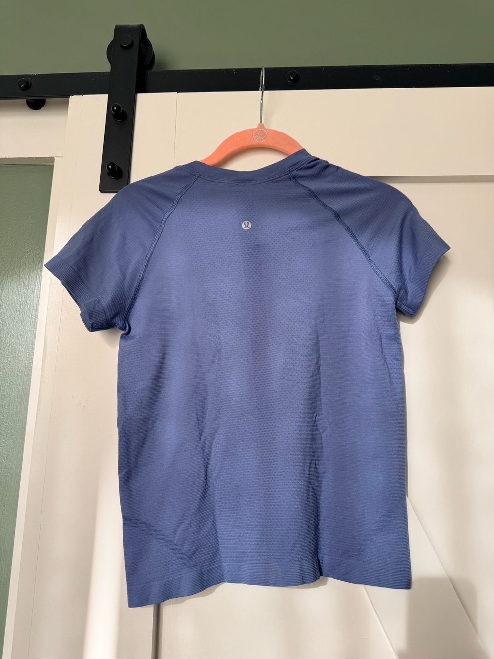 Lululemon Swiftly Tech
Short-Sleeve 6 - Picture 4 of 4